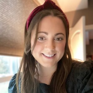 Meet your Posher, Allison